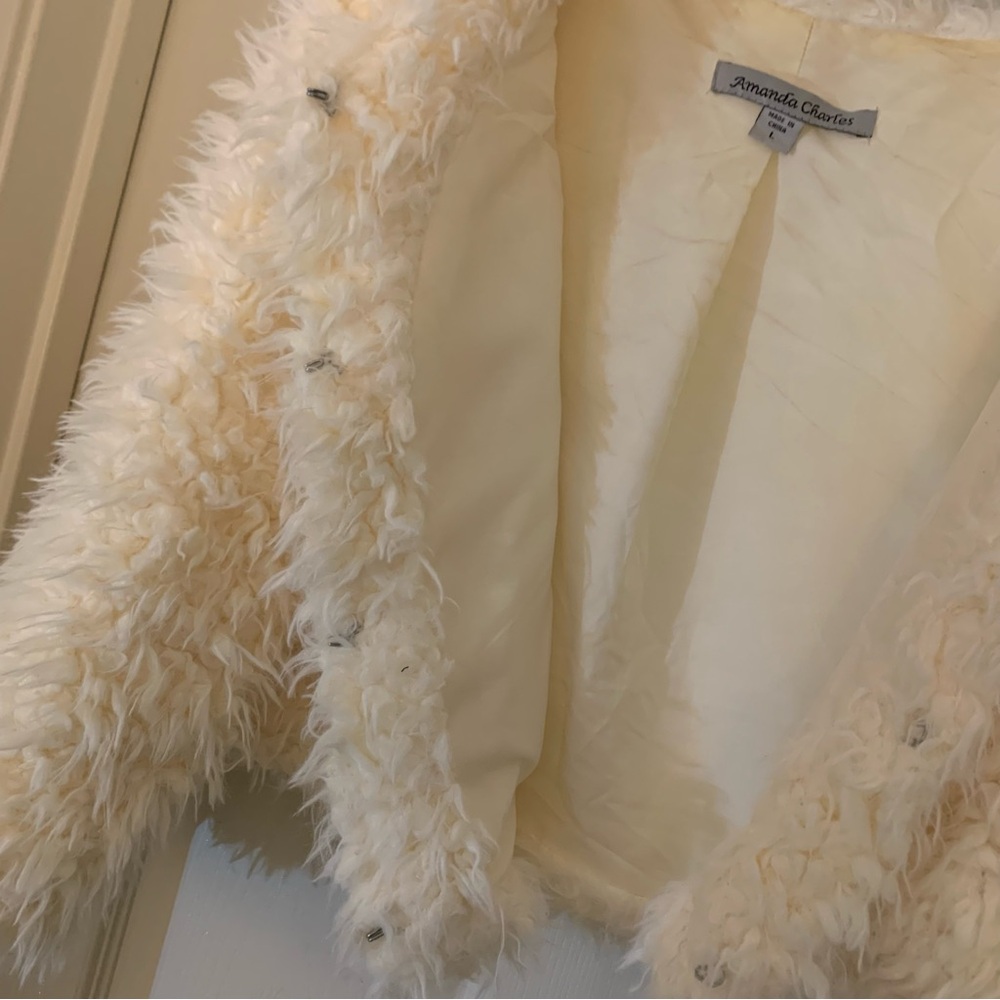 Women's Cream Faux Fur Jacket - Picture 3 of 7